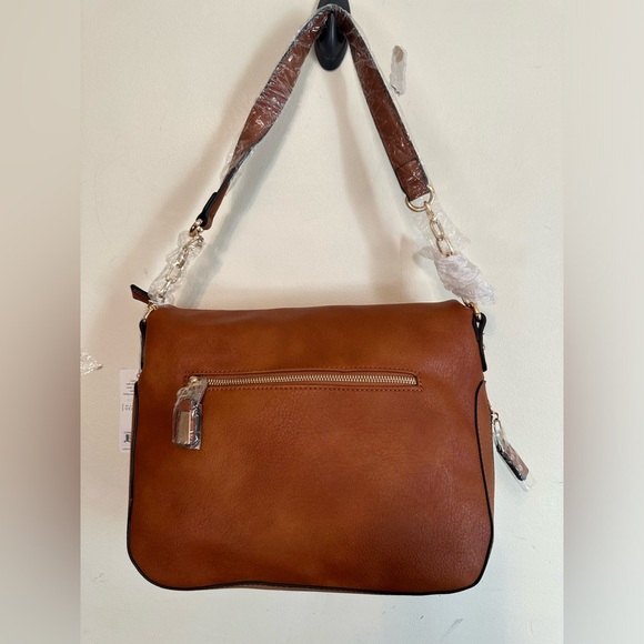 Urban Expressions Vegan Tan  Maisie Messenger Bag Gold Tone Hardware And‎ Chains - Picture 7 of 8